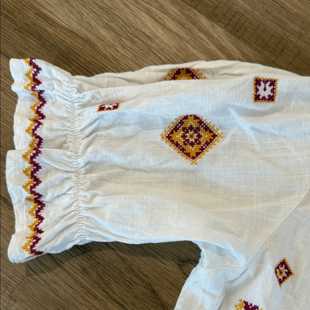 Dawston Embroidered White Boho Top - Picture 10 of 11